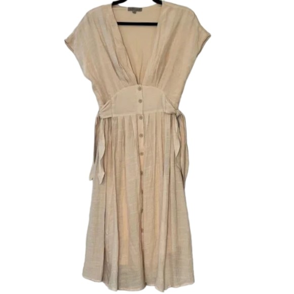 Wishlist Dresses & Skirts - Wishlist Apparel Taupe V-Neck Dress Size Small